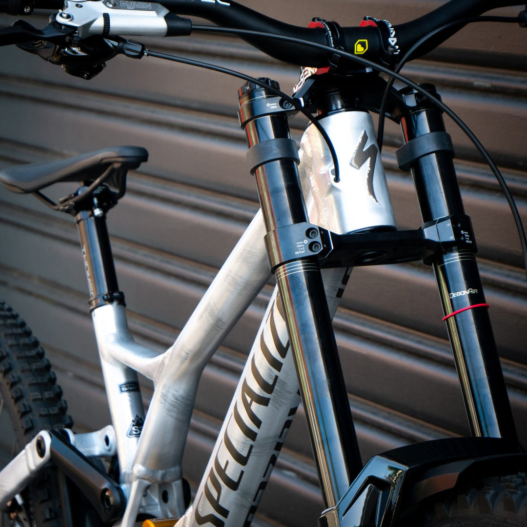Bike Specialized Demo Race | Boxxer Ult. | X01DH | FR541 Vault Silver | Maven | S3/LGE Brushed Silver 2025 | CUSTOM BUILD