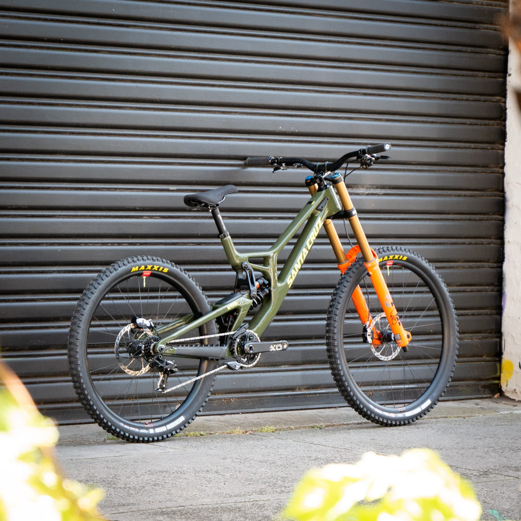 Bike Santa Cruz V10.8 CC | FOX 40 ORANGE | X01 DH | RSV AL |KELP