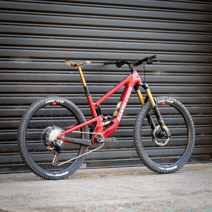 Bike Santa Cruz | Megatower CC | XT Di2 Fox Factory RSV | Gloss Crimson | LGE | CUSTOM BUILD