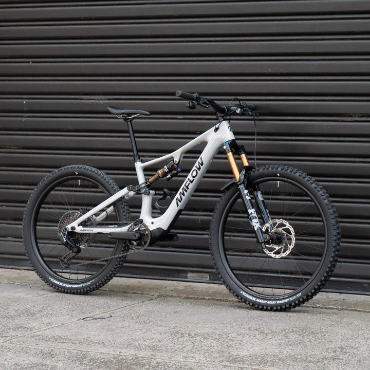 AMFLOW PX CARBON PRO