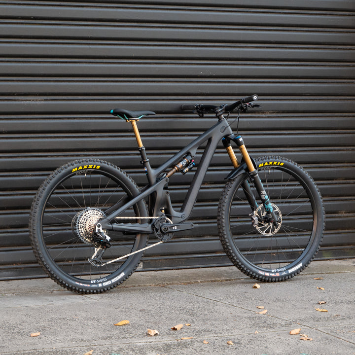 Bike Yeti SB140 29" T-Series | SRAM 90 | MED | RAW | '25