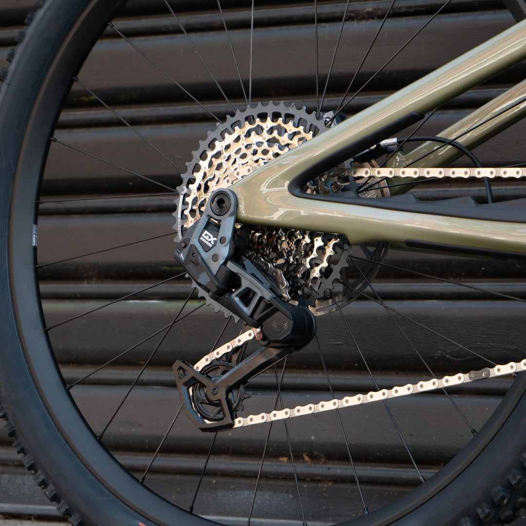 Bike Yeti SB120 29" T-Series | SRAM GX AXS T-TYPE | MED | LICHEN | '25