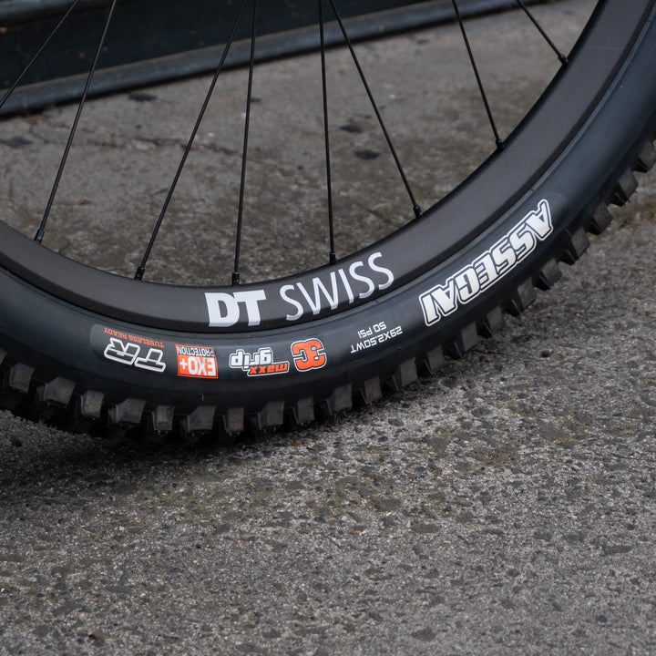 Bike Yeti SB140 29" T-Series | SRAM X01 AXS T-TYPE | XLGE | TURQUOISE | '25