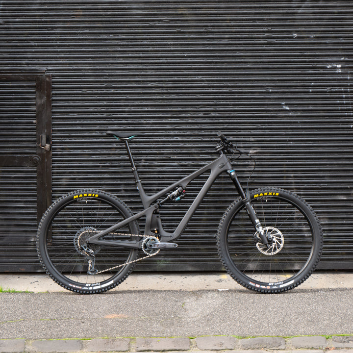 Bike Yeti SB140 C-Series | SRAM X01/GX | XL | RAW '23