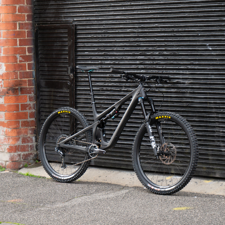 Bike Yeti SB140 C-Series | SRAM X01/GX | XL | RAW '23