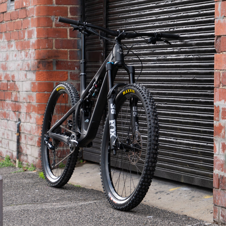 Bike Yeti SB140 C-Series | SRAM X01/GX | XL | RAW '23