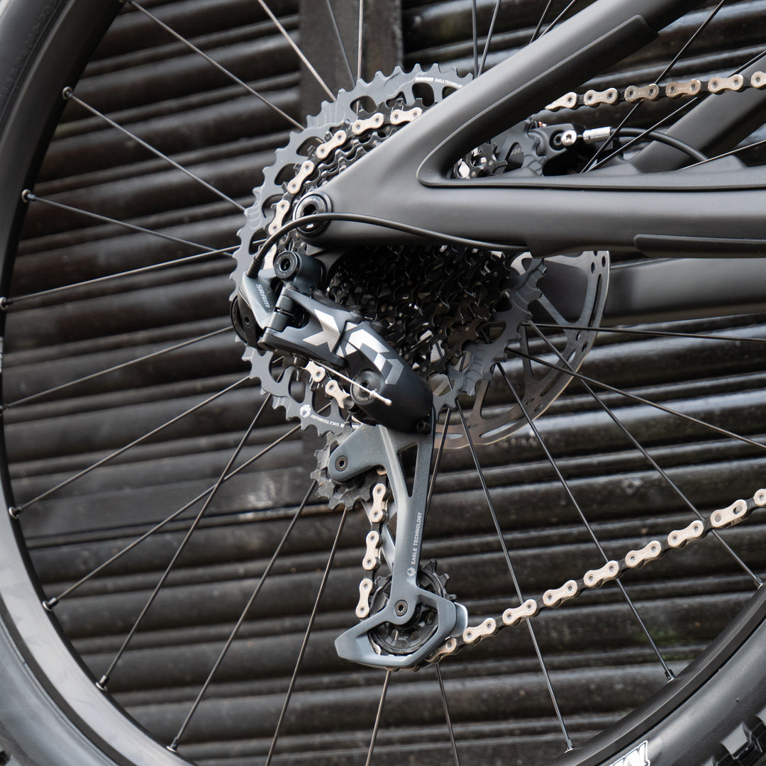 Bike Yeti SB140 C-Series | SRAM X01/GX | XL | RAW '23