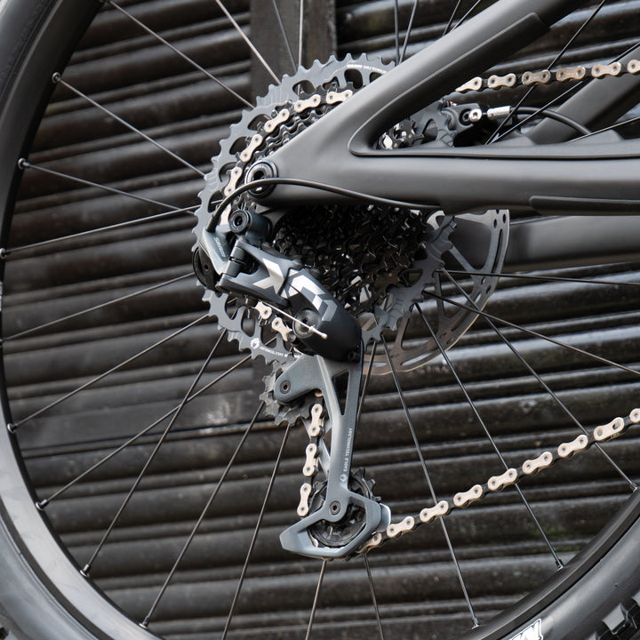 Bike Yeti SB140 C-Series | SRAM X01/GX | XL | RAW '23