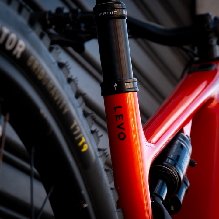 Bike Specialized Turbo Levo Comp Carbon G4 ORGTNT/SILDST/DKNVY S4 (Ex Demo)