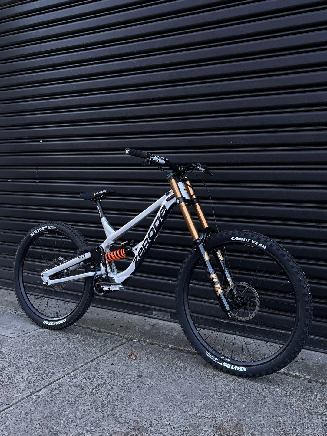 Bike  Zerode G3 | Smart Shift | FOX 40 | HOPE | MED | RAW | CUSTOM BUILD