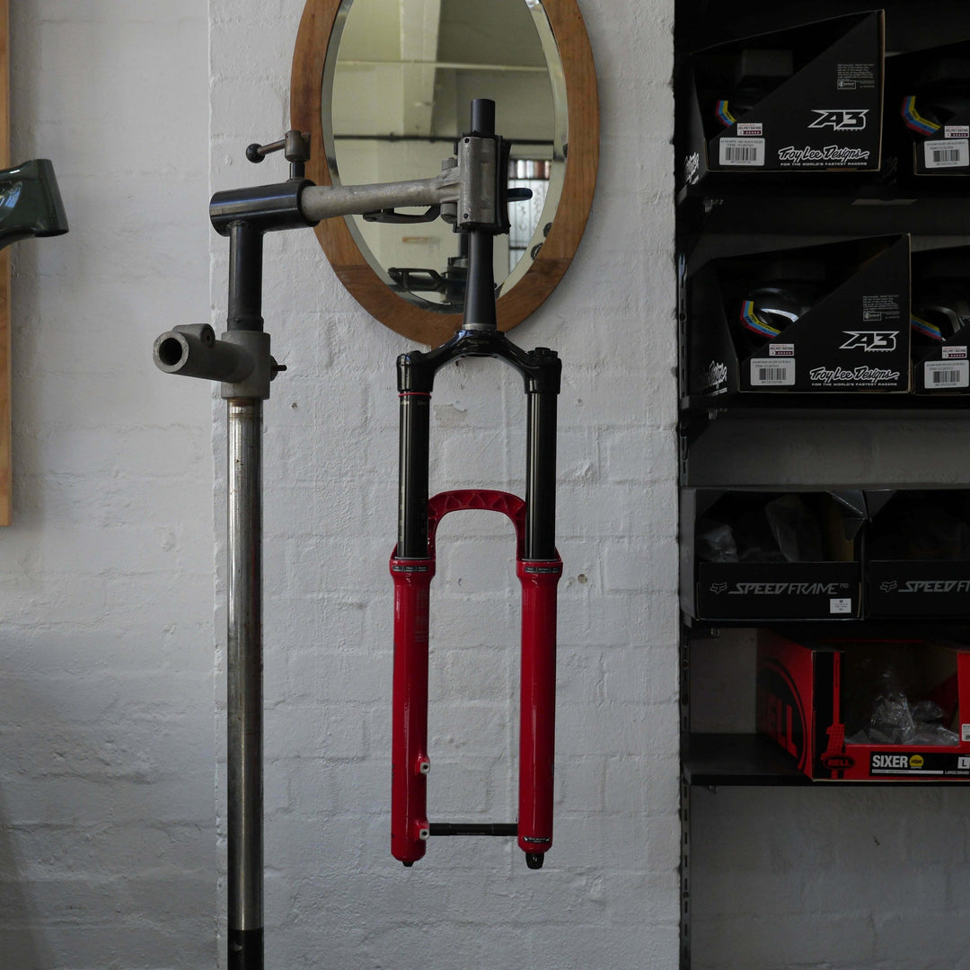 Rockshox Lyrik RC2 Fork | 27.5" | 170mm | 15x110mm - 2019 Clearance