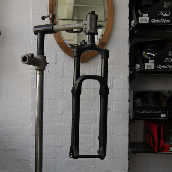 Rockshox Lyrik RC2 Fork | 27.5" | 170mm | 15x110mm - 2019 Clearance