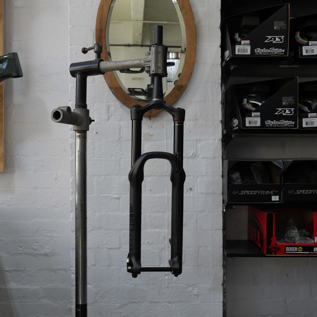 Rockshox Lyrik RC2 Fork | 27.5" | 170mm | 15x110mm - 2019 Clearance