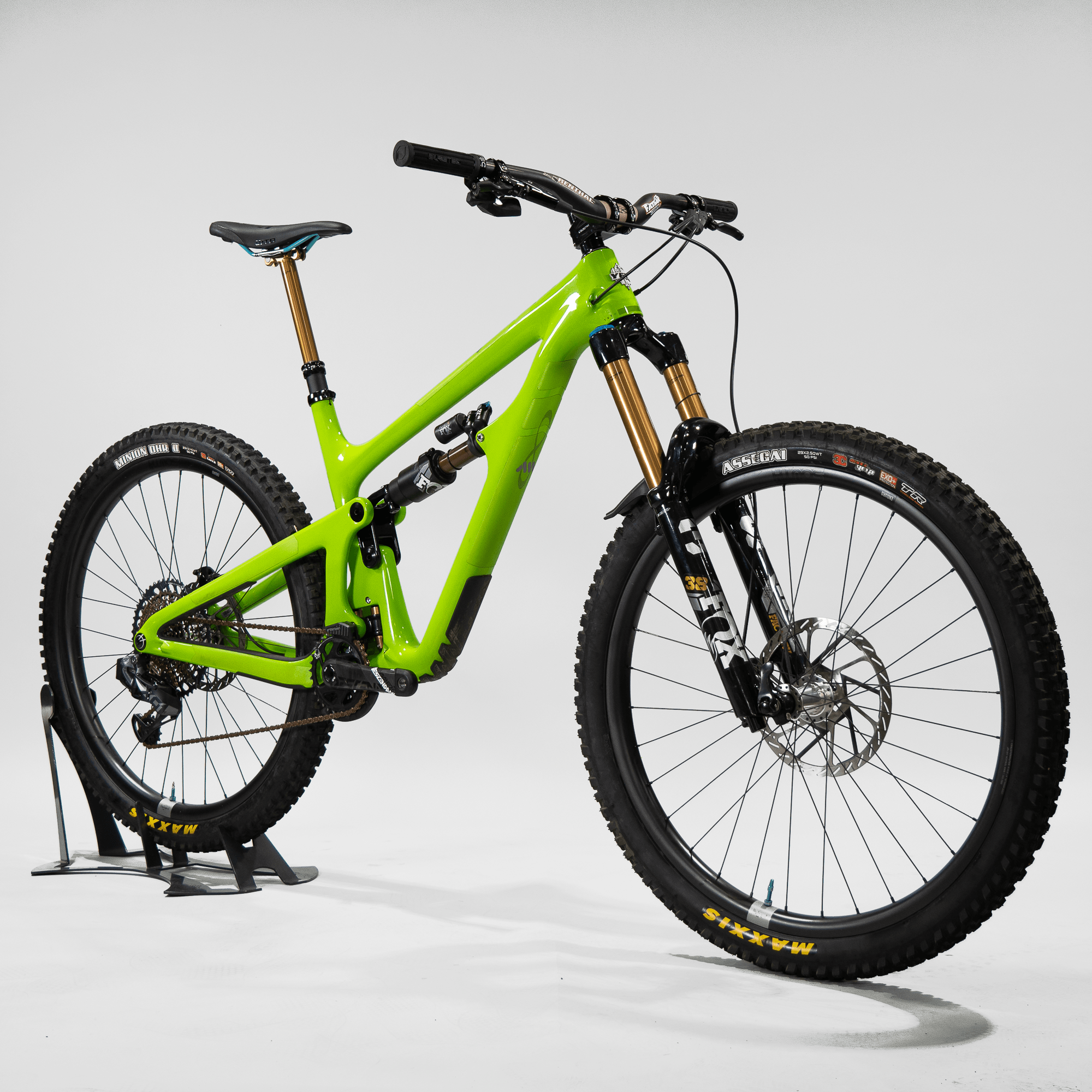 Yeti store sb150 green