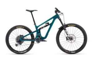 MY24_YetiCycles_SB165_C2_Spruce_DHX2-SIZED-3600x2400-08a1eeba-74a7-4be3-a328-e70dd5e29c6c-scaled